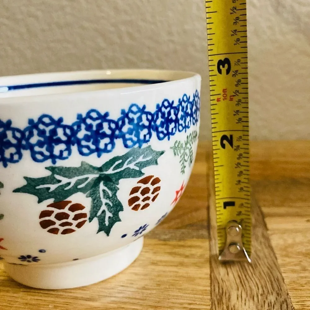 Boleslawiec Polish Pottery Christmas Holly Pinecones Serving Bowl Dish